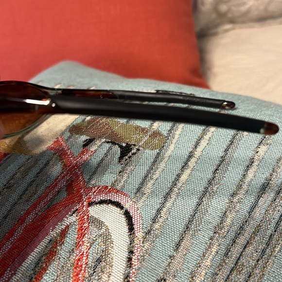 Great sunglasses ladies - Picture 6 of 9